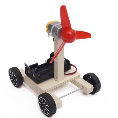 China Simple Pneumatic Diy Wooden Car 48x39.5x37cm Early Children Science Experiment for sale