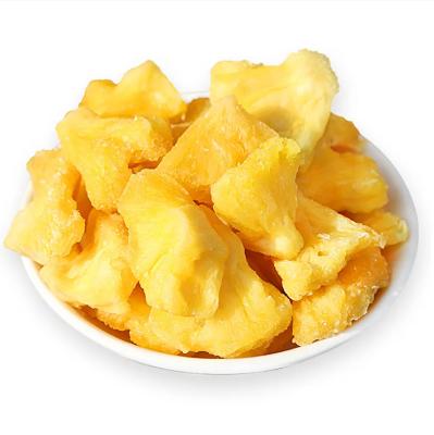 China 2022 common low sugar pineapple dried fruit pineapple directly eaten slices delicious pineapple for sale