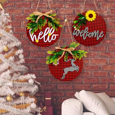 China New Design Christmast Ornament Wood Grid Cloth Christmas Hanging Door Ornaments Christmas Decorations for sale