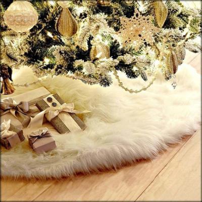 China Hot Christmast Ornament Style Selling Christmas Tree Edge Pure White Falling Hair Christmas Ornament for sale