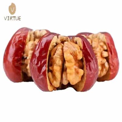 China Good For Health Dried Date With Walnut New Arrival Wholesale Chinese Organic Red Dates Red Jujube With Walnut for sale