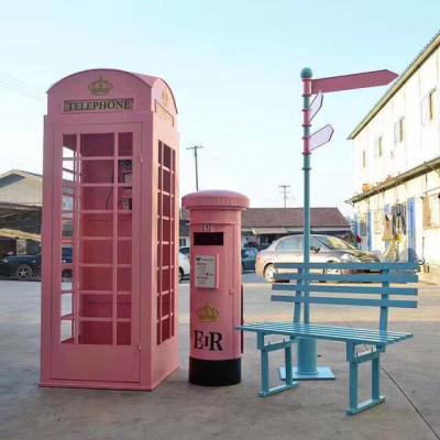 China OEM Modern Metal Material Pink Support London Phone Booth For Indoor for sale