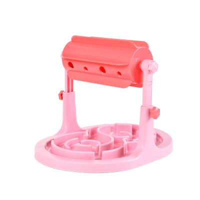 China Viable Wholesale High Quality Slow Roller Reasonable Price Pet Driver Portable Pet Feeder for sale