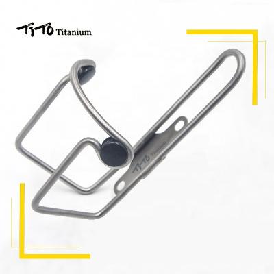 China MTB/road bike TiTo factory titanium alloy water bottle cage for MTB and road bike for sale