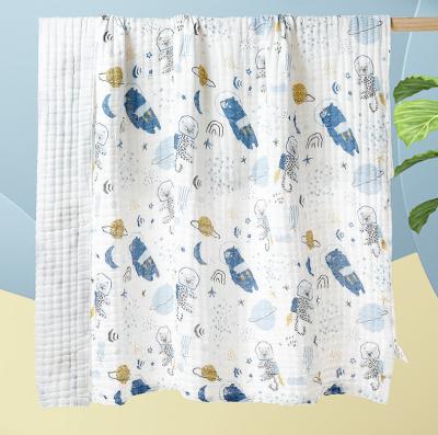 Chine Fleur bleue imprimant le tissu infantile naturel de literie de Gauze Fabric 40S 250GSM à vendre