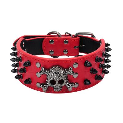 China Custom Wholesale Personalized Colors Dog Accessories Dog Belt Dog Leashes With Skull Patterns for sale