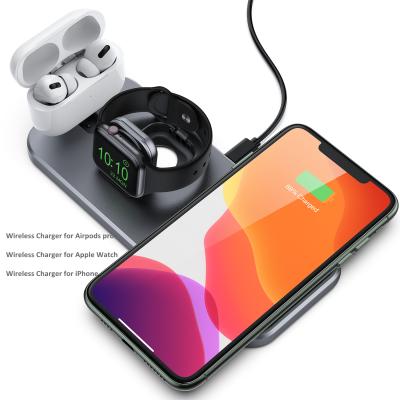 China Hot Products Multifunctional Wireless Charging Top 20 Amazon Desktop Charger Station Wireless Charger New Qi Certified Wireless Charger for sale