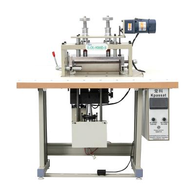 China Non-Woven Lace Pressing Machine Ultrasonic Bed Cover Stitching mask bag Machine cutting Sewing Machine en venta