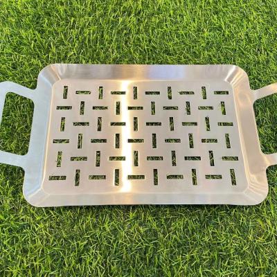 China New Design Easily Cleaned BBQ Grills 430/18/0 Stainless Steel BBQ Pan With Holes for sale