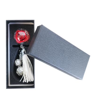 China Maintain Up To 3 Years Preserved Roses Key Chain In Gift Box Real Durable Fresh Flowers Head Plant Wholesale For Christmas Valentine's Day for sale