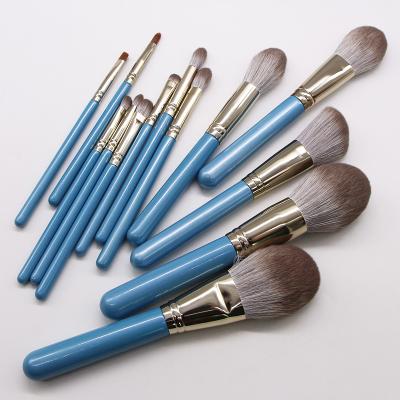 China Durable Beauty Wholesale Private Label Customized Vegan Face Eyes Wood Handle Blue Makeup Brushes for sale