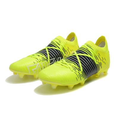 China Fashion\Comfortable\Durable Soccer Boots 2022 Hot Sale Futsal Football Boots Turf Soccer Cleats Scarpe Calcio Zapatos Futbol Professional Soccer Shoes for sale