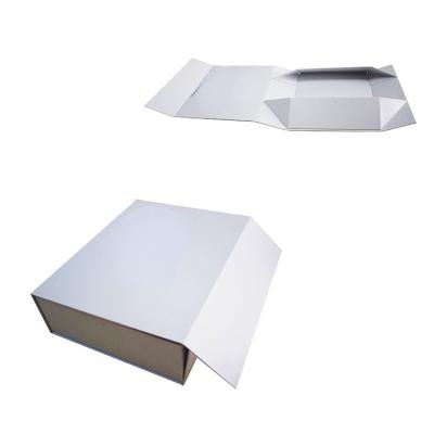 China Handmade Cardboard HS Folding UV Flat Gift Packaging Large Empty Cheap Decorative Apparel Gift Boxes With Magnetic Lid for sale