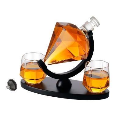 China Eco-Friendly Lightweight Luxury Turn Design Diamond Shape Glass Decanter Set Decanter Set Whiskey Stones for sale