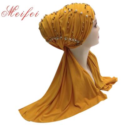 China Muslim Rhinestone Pearl Polyester/Scarf Women Islamic Scarves Wholesale Cotton Shiny Muslim Hijab Scarves for sale