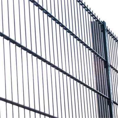 China Easily Assembled Galvanized Double Welded 868 /656 Wire Fence Panel Twin Bar Wire Mesh Fencing for sale