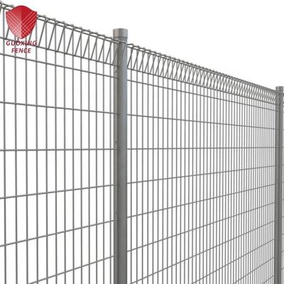 China Easily Assembled PVC Coated Roll Desk Triangle Hot Dipped Galvanized Metal Steel Material Malaysia Welded Wire Mesh Anti Climb Brc Fence for sale