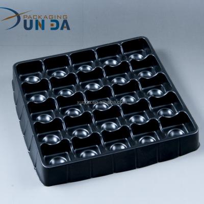 China Disposable Thermoforming Chocolate Insert Disposable Plastic Clear Tray for sale