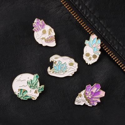 China Europe Crystal Skeleton Enamel Pin Custom Green Blue Purple Ore Skull Brooches Badges For Bag Clothes Jewelry Gift Punk Gothic Friends for sale