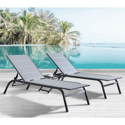 China 2021 New Design 4 Piece Contemporary Aluminum Pool 2 Convertible Outdoor Lounge Chairs Set With Stool And Tray for sale