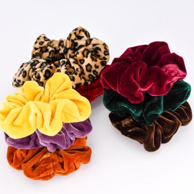 China Factory Soft Fabric Velvet Heavy Elastic Hair Bands Hair Scrunchies For Girl for sale