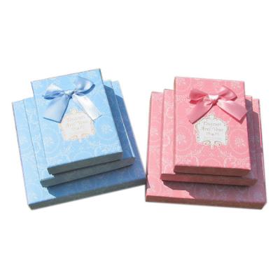 China Materials Hot Sale Recycled Paper Boxes Chocolate Packaging Box Others Rectangle Love Customizable Gift Boxes for sale