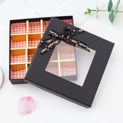 China Recycled Transparent Materials 25 Grid Valentine's Day Window Gift Chocolate Creative Gift Box for sale