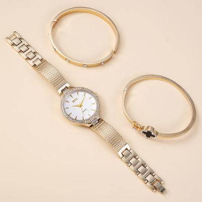 China Creative custom thin casual thin folding single buckle watches temperament strap mesh band quartz watch strap set for sale