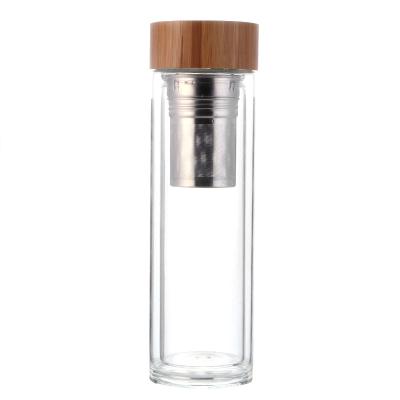 Κίνα 450ML Double Wall Sustainable Glass Water Bottle Customized Glass Tea Cup With 304 Stainless Steel Tea Infuser For Outdoor προς πώληση