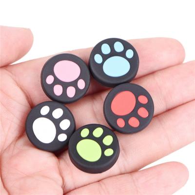 China Cover for the Ps5 & PS4 2 Pairs Cat Paw Rubber Silicone Game Handle Controller Thumb Stick Grip Cap for Xbox One/360 PS3 PS4 en venta