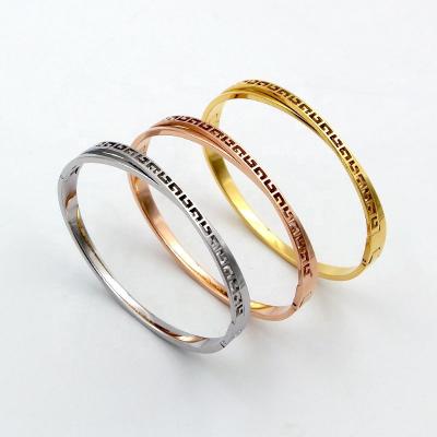 China TRENDY fashion new ladies gold stainless steel jewelry brand bracelet designs for sale