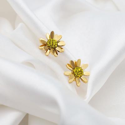 China Environmental Friendly 2023 new trendy diamond stainless steel stud earrings 18K gold plated for spring wear for sale