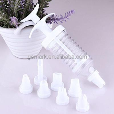 China Sustainable Cake Tool Cake Decorating Kit Dessert Decorator Nozzles Cake Decorating Icing Piping Syringe Tool Kit for sale