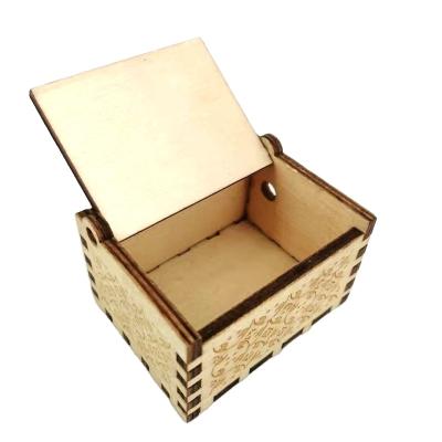 China Make Music Gift Wholesale Music Box Wooden Box Crank Music Box Opens Custom Music Box for sale