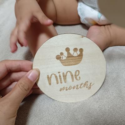 China Europe OEM Supply Custom Engraved Wooden Baby Milestone Card For Baby Gifts for sale