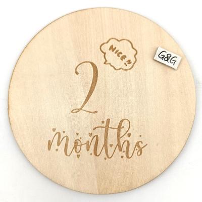 China Europe Baby Milestone Plates Milestone Cards Customized Baby Wooden Monthly Milestone for sale