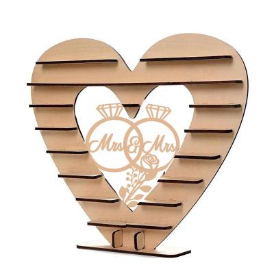 China Europe chocolate heart-shaped wooden stand ornaments for sale