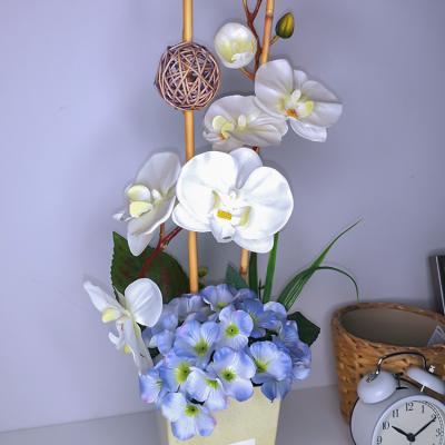 China Eco-Friendly High Quality Floral Arrangement Real Touch Flowers Wedding Phalaenopsis Decor Silk Flowers for sale