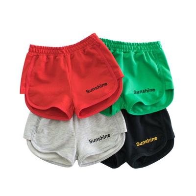 China Summer Breathable Girl Shorts Kids Sun Cotton Sports Pants Candy Color Fashion Beach Wear Clothes Kids Size Elastic Bottom 2-10T for sale