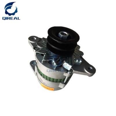 Cina High quality excavator spare part D355 Excavator Engine Parts 600-825-311 Alternator in vendita