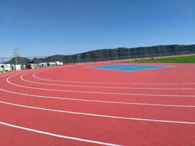 China Pista de atletismo profissional apropriada de Multicourt que pavimenta a instalação fácil à venda