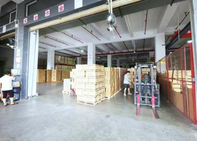 China LCL FCL China Freight Forwarder 80000 S.Q.M Bonded Warehouse Storage Area zu verkaufen