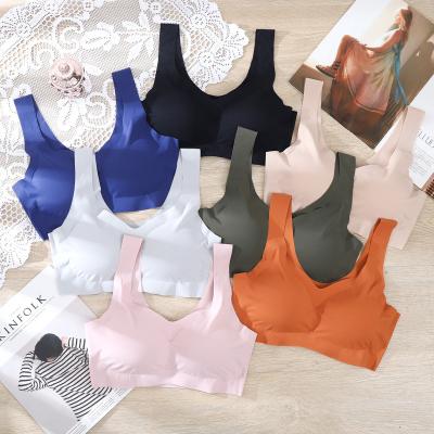 China High quality cheap seamless yoga bra women ice silk fabric breathable soft traceless underwear QUICK DRY invisibility bra for sale