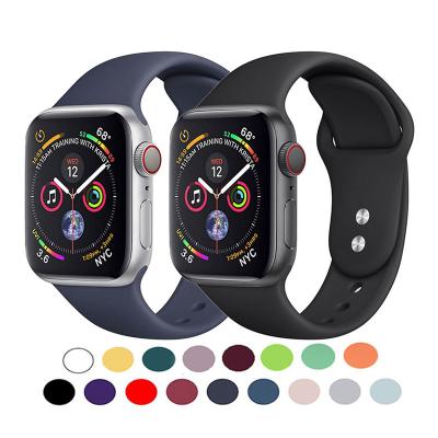 China Luxury 49mm Charm Designer Reverse Buckle Silicone Watch Band Strap For Apple Watch 7 8 Ultra Bands for sale