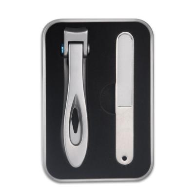 China Wellflyer NC-268 2022 Ultra Sharp Toe Nail Clippers Set Sturdy Toenail and Toenail Clippers with Visibly Tin Case for sale