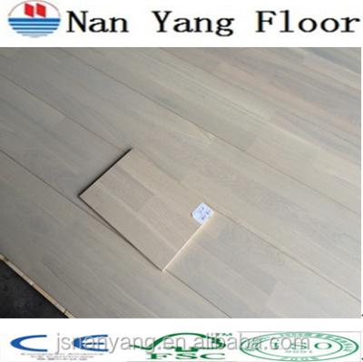 China 3 Strip Oak Customized Painted White Plank Timber Flooring NY20150711-2 Wide for sale