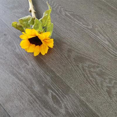 China Traditional metallic paint engineered floor in white oak wood for sale