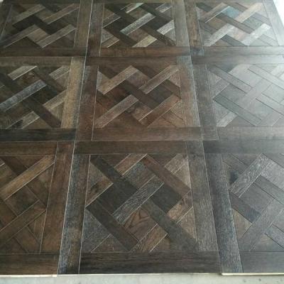 China Modern French Antique Pattern Parquet Versailles Oak Wood Flooring for sale