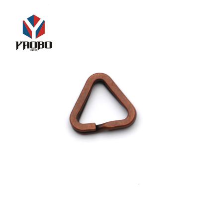 China good quality & Reasonable price logo key chain triangle shape key chain slot ring key chain custom metal processed hook carabiner for sale