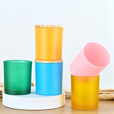 China Wholesale Luxury Matte Jar Candle Ceramic Candle Decorative Home Decor Factory Color Jars Glass With Lid for sale